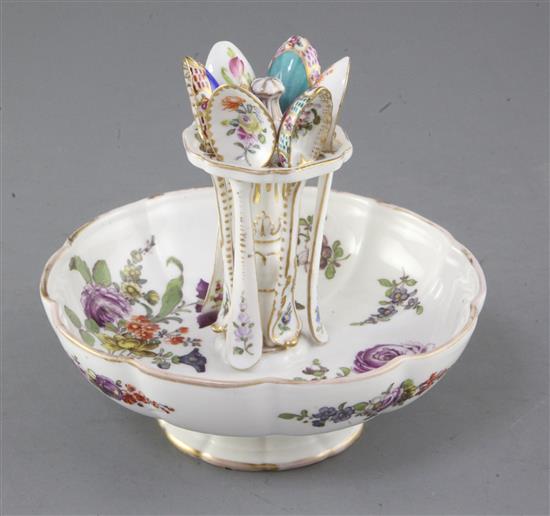 A Helena Wolfsohn, Dresden spoon stand, late 19th century, total height 14cm